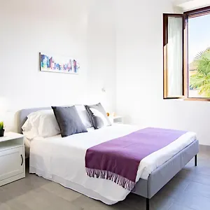 Les House - 2 By Tuscanywego , Pisa Italia